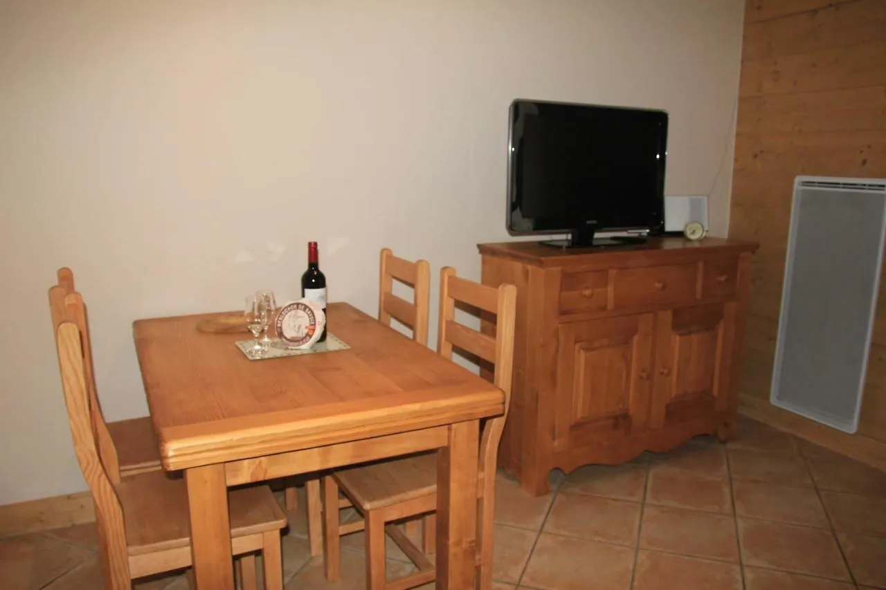 At Home Les Carroz d'Araches Apartman